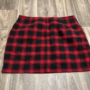 Red and black Forever 21+ skirt Size 1x